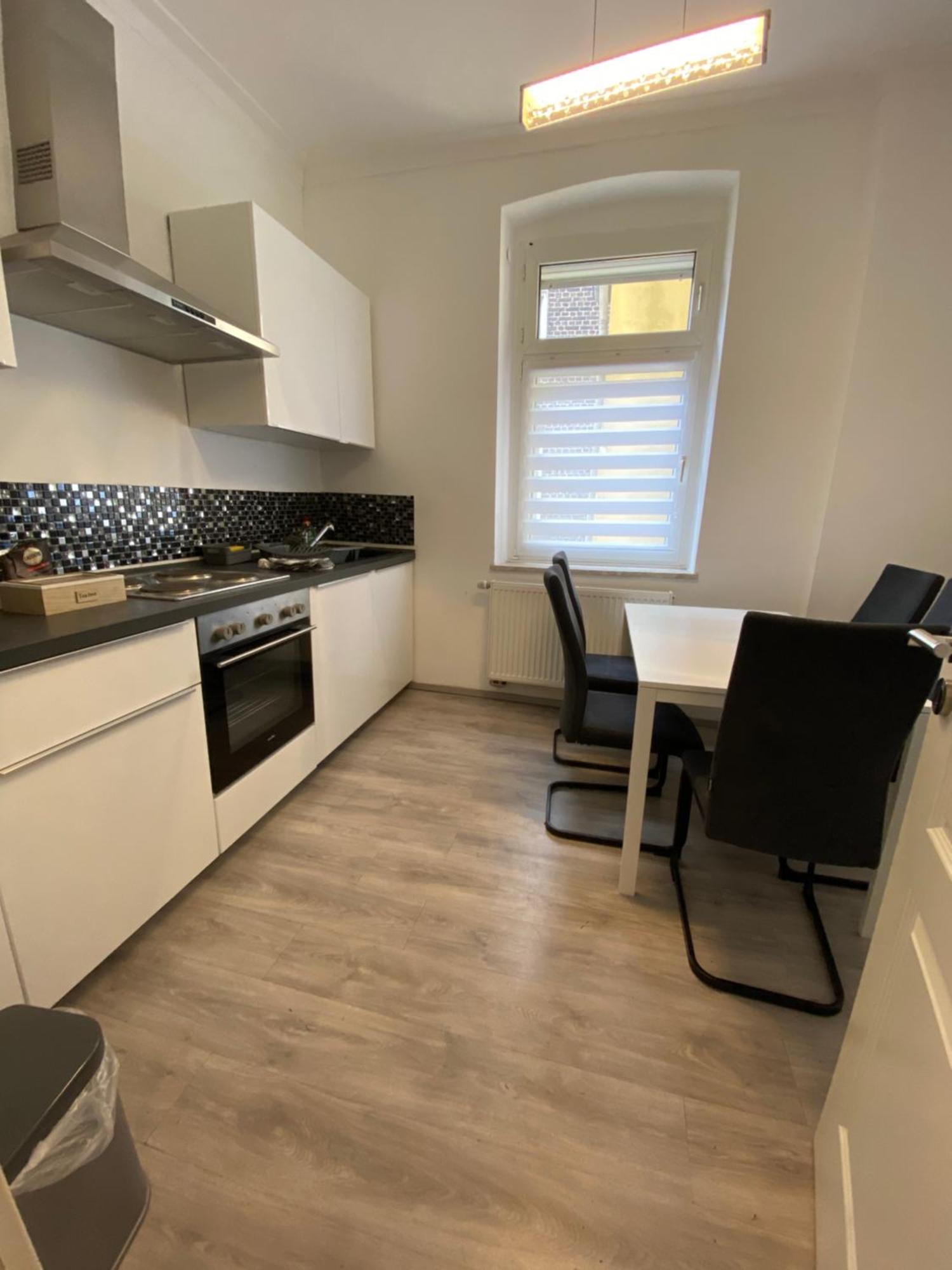 Apartments - Free Parking - Wifi - Kitchen Essen Exterior foto
