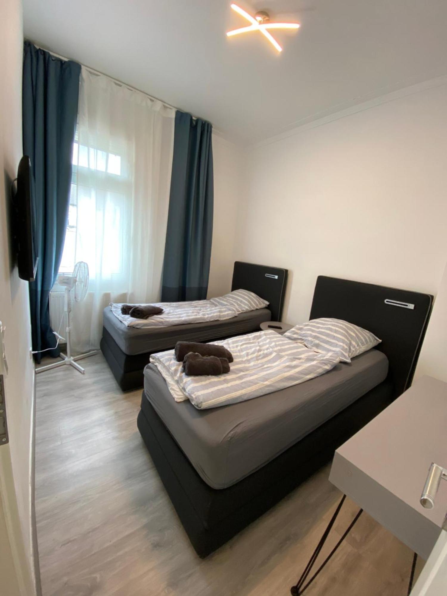 Apartments - Free Parking - Wifi - Kitchen Essen Exterior foto